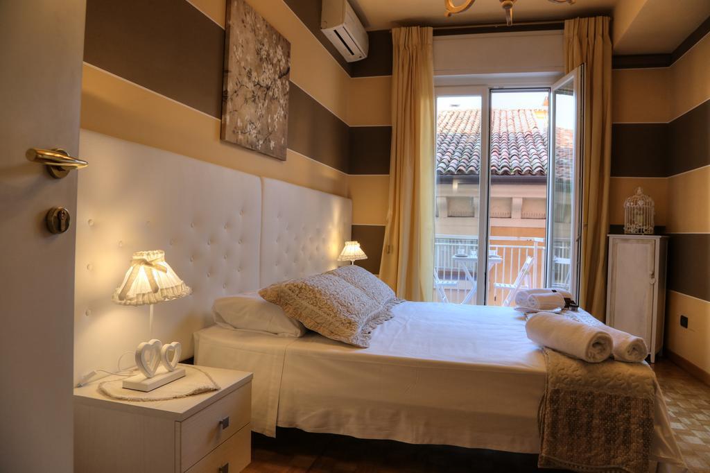 La Casetta Di Lina Rooms And Apartments Verona Eksteriør billede