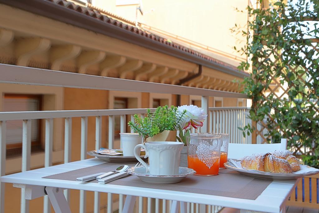 La Casetta Di Lina Rooms And Apartments Verona Eksteriør billede